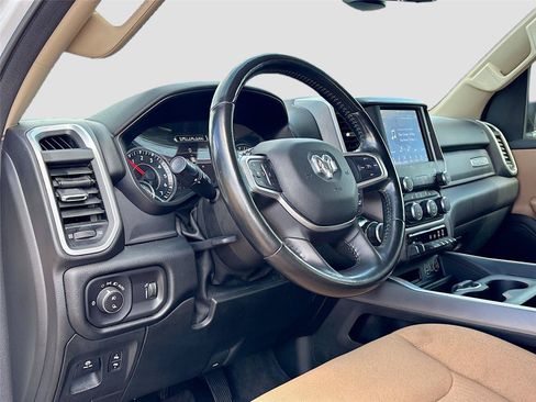 Used 2021 RAM 1500 Big Horn AWD/4WD image 9