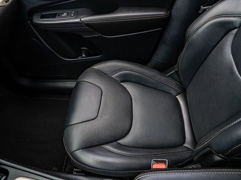 Used 2016 Jeep Cherokee Limited w/ Luxury Group image 30