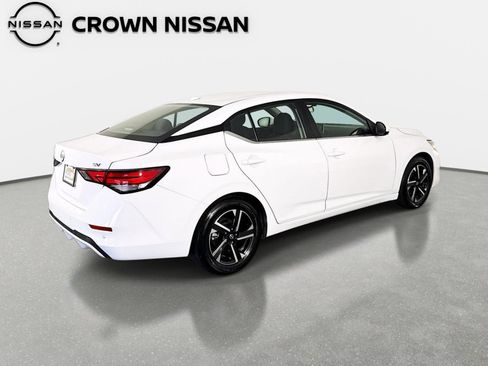 Used 2024 Nissan Sentra SV FWD image 5
