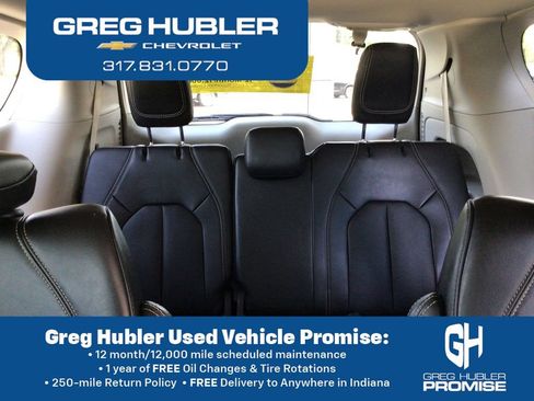 Used 2024 Chrysler Pacifica Touring-L FWD image 33