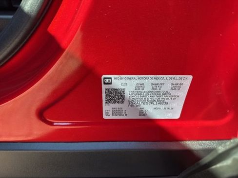 Used 2023 GMC Terrain SLE w/ Driver Convenience Package image 31