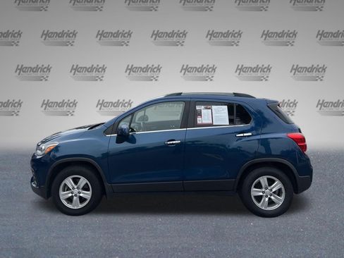 Used 2019 Chevrolet Trax LT w/ LT Convenience Package FWD image 7