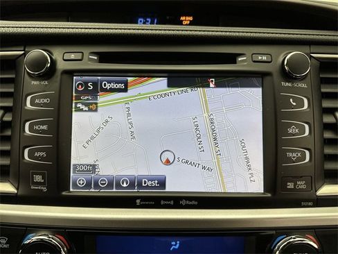 Used 2018 Toyota Highlander Limited image 18