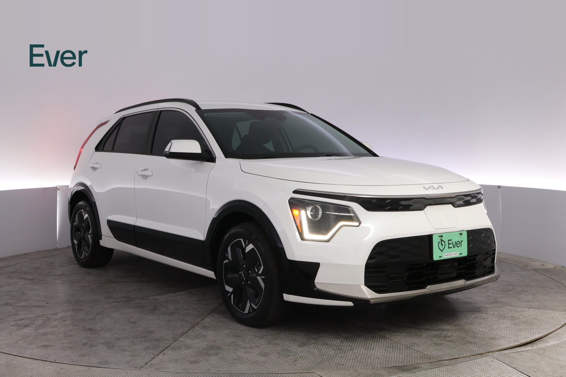 Used 2024 Kia Niro Wind FWD image 13
