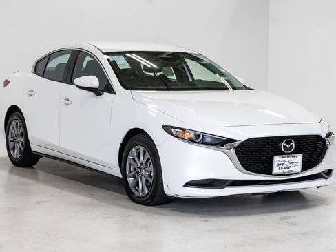 Used 2025 MAZDA MAZDA3 s FWD image 6