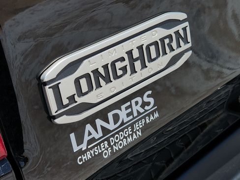 Used 2022 RAM 1500 Limited w/ Off Road Group AWD/4WD image 13