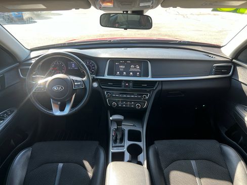 Used 2020 Kia Optima S image 22