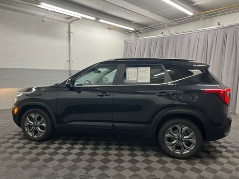 Certified 2024 Kia Seltos S image 9