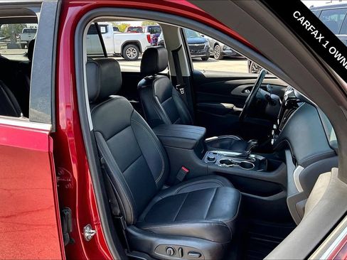 Used 2020 Chevrolet Traverse LT w/ Driver Confidence II Package FWD image 28