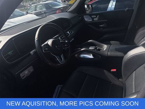 Used 2021 Mercedes-Benz GLE 350 w/ Premium Package image 3