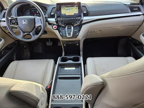 Used 2019 Honda Odyssey Elite image 15