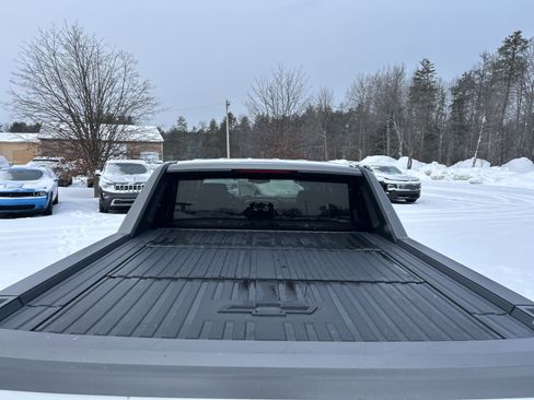 Used 2017 Chevrolet Silverado 1500 LT image 10