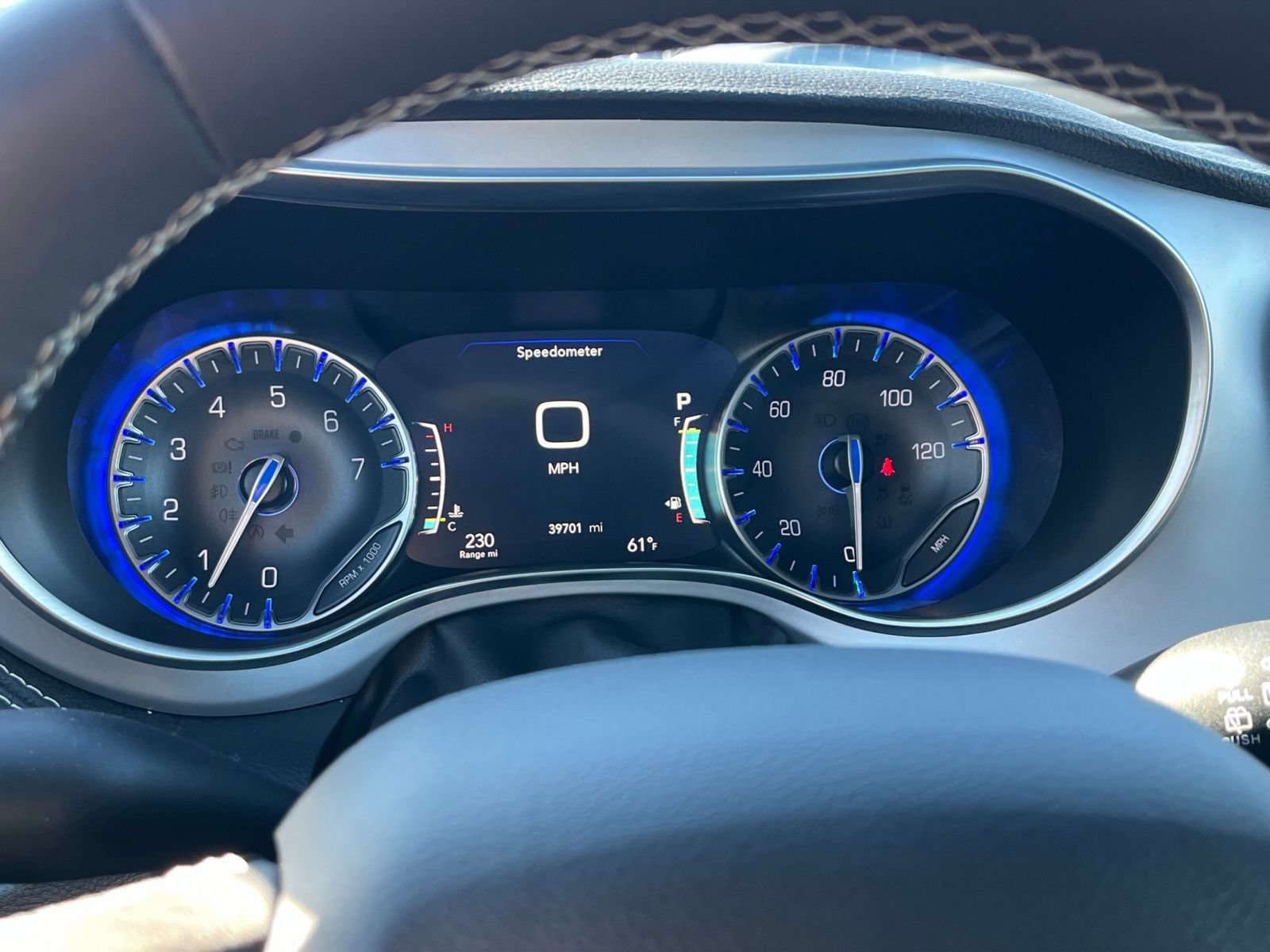 Used 2025 Chrysler Pacifica Limited FWD image 43