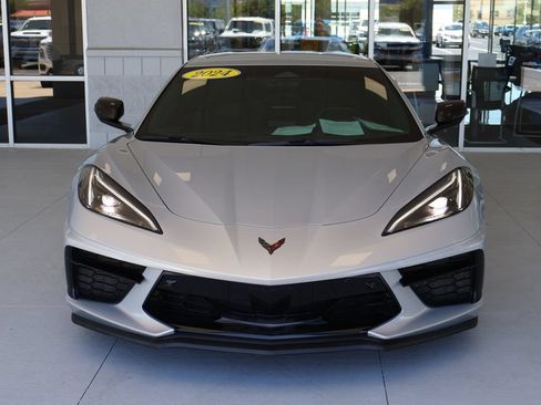 Used 2024 Chevrolet Corvette Stingray Preferred Conv w/ Battery Protection Package RWD image 2