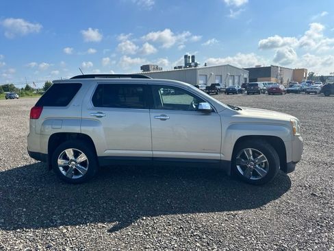 Used 2014 GMC Terrain SLE w/ Chrome Package AWD/4WD image 12