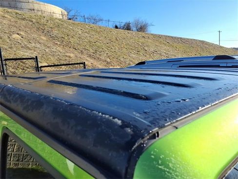 Used 2025 Jeep Wrangler Sport image 6