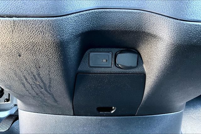 Used 2024 Mercedes-Benz Sprinter 2500 w/ Acoustic Package image 15