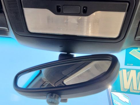 Used 2003 BMW Z4 2.5i image 27