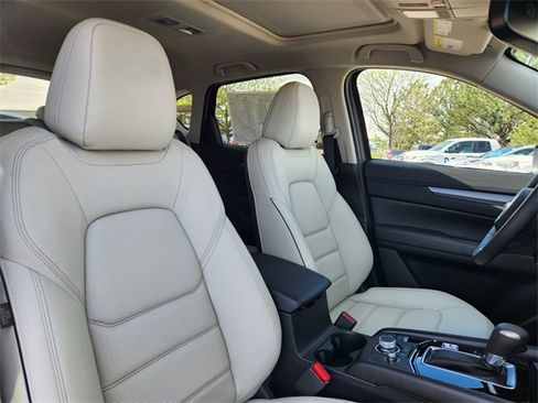 New 2025 MAZDA CX-5 AWD 2.5 S w/ Preferred Package image 16