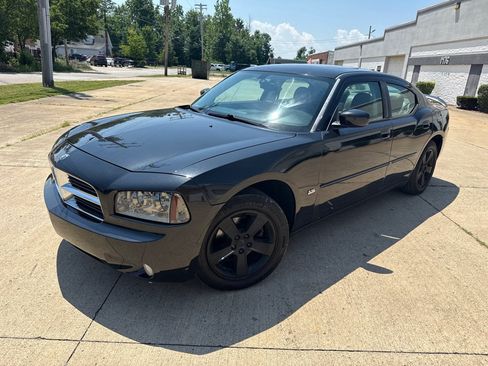 Used 2010 Dodge Charger Rallye RWD image 1