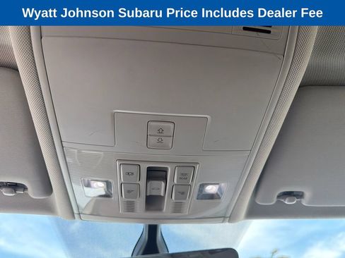 Used 2019 Volkswagen Tiguan SE w/ Panoramic Sunroof Package FWD image 29