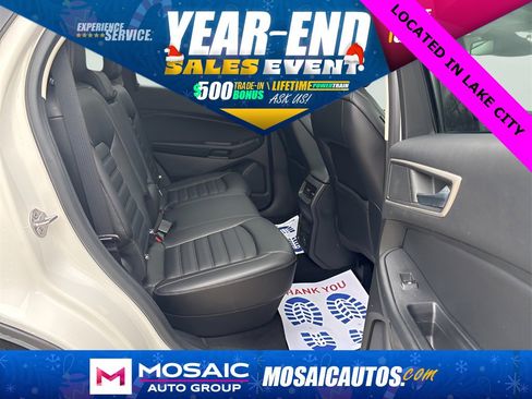 Used 2022 Ford Edge SEL w/ Convenience Package image 10