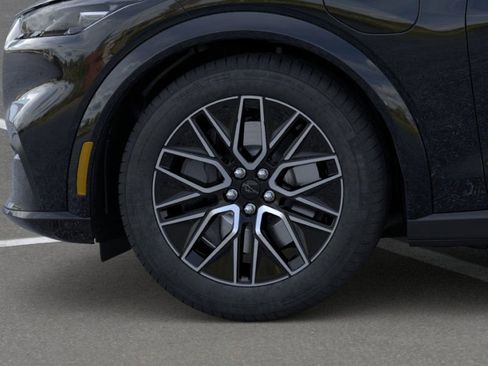 New 2026 Ford Mustang Mach-E Premium image 20