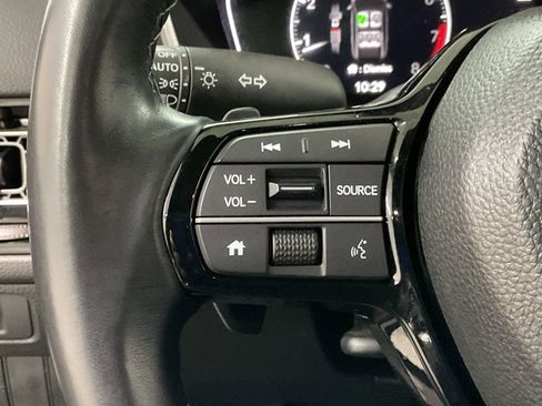 Used 2024 Honda Civic Sport image 9