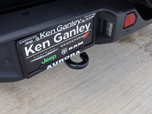 Used 2025 Jeep Wrangler Sahara w/ Safety Group image 31