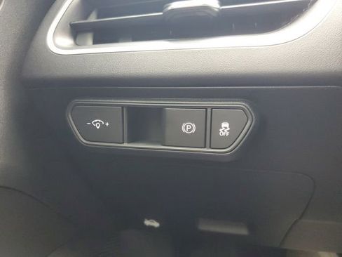 New 2025 Kia K4 LXS image 28