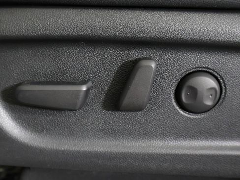 Used 2019 Kia Sedona EX image 29