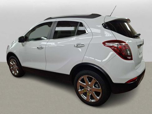 Used 2019 Buick Encore Essence w/ Experience Buick Package image 5