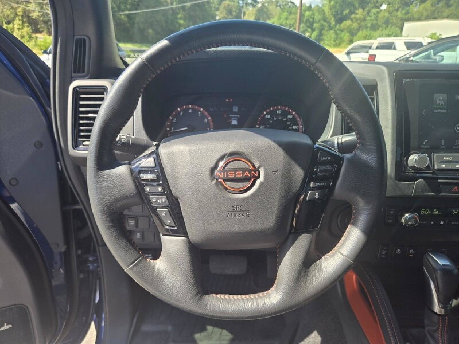 Used 2023 Nissan Frontier Pro-X w/ Pro-X Premium Package RWD image 10
