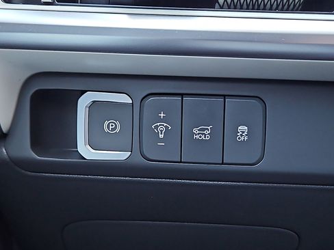 Used 2025 Hyundai Santa Fe SEL image 20