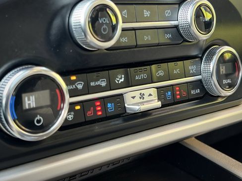 Used 2024 Ford Expedition Max Limited image 68