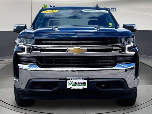 Used 2022 Chevrolet Silverado 1500 LT AWD/4WD image 2