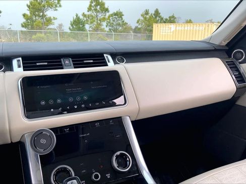 Used 2020 Land Rover Range Rover Sport Autobiography image 34