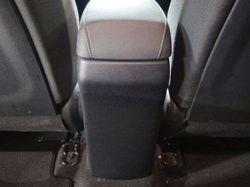 Used 2023 Kia Soul LX w/ LX Technology Package image 12