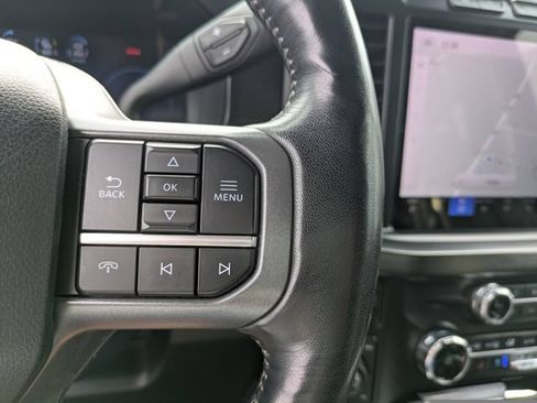 Used 2024 Ford F350 Lariat w/ Lariat Ultimate Package AWD/4WD image 32
