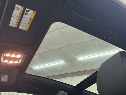 Used 2023 Mercedes-Benz GLE 53 AMG 4MATIC image 21