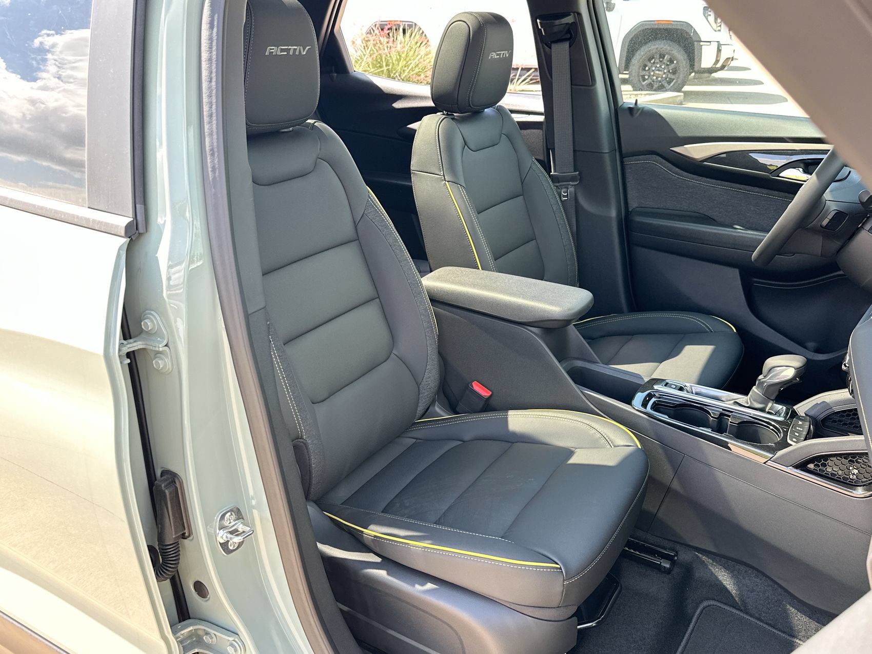 New 2026 Chevrolet TrailBlazer ACTIV w/ Convenience Package FWD image 25