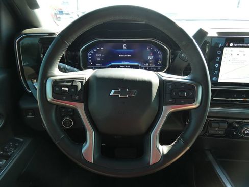 Certified 2024 Chevrolet Silverado 2500 LT w/ Midnight Edition AWD/4WD image 36