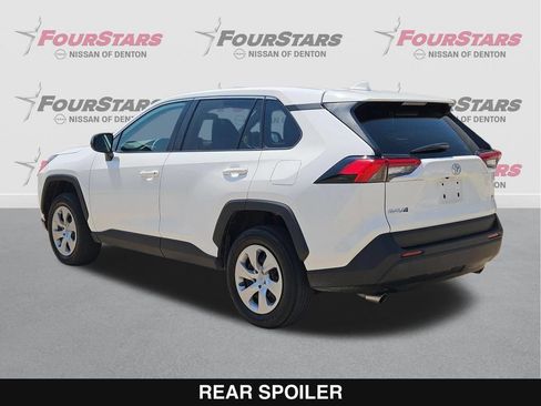 Used 2022 Toyota RAV4 LE FWD image 7