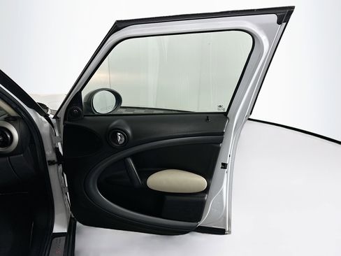 Used 2012 MINI Cooper Countryman S image 32