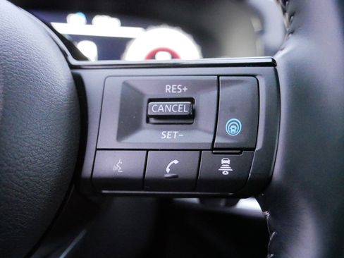 Certified 2025 Nissan Pathfinder Platinum w/ Cargo Package image 29