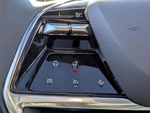 New 2026 Cadillac Escalade Luxury w/ Touring Package image 16