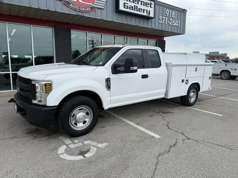Used 2019 Ford F350 XL w/ Power Equipment Group RWD image 1