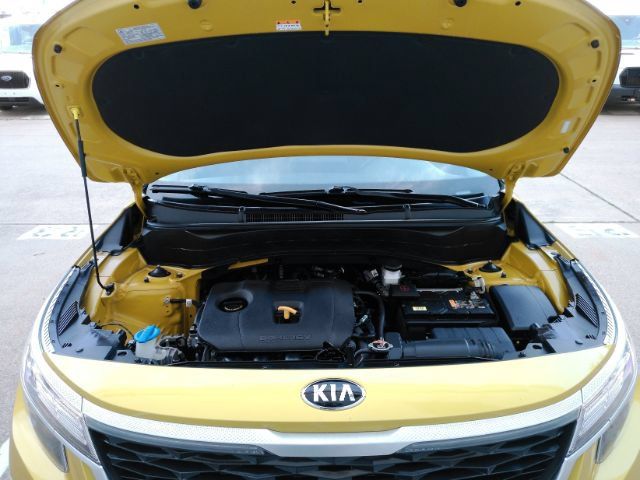 Used 2021 Kia Seltos S AWD/4WD image 26