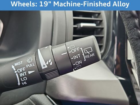 Used 2023 Honda Odyssey Touring image 27