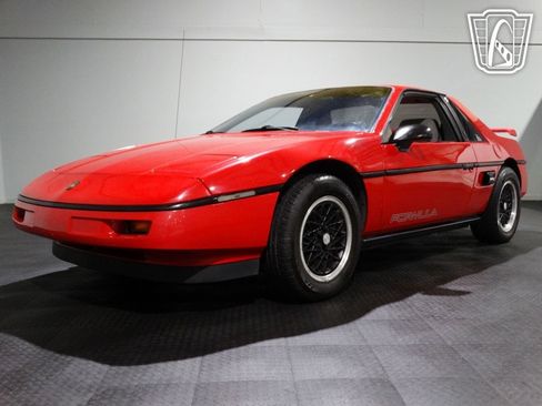 Used 1988 Pontiac Fiero image 6